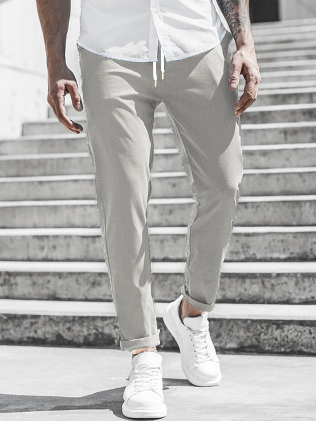 Herren Sportliche Chino-Hose mit flexiblem Bund und modernen Details Heidi-Mode