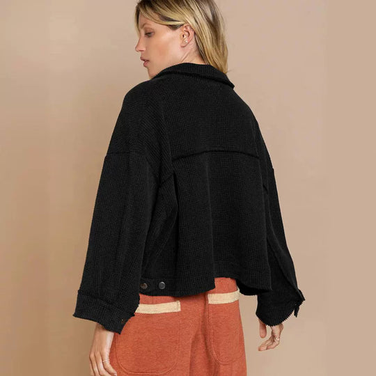Damen lässige Waffelstrukturjacke mit praktischen Taschen und knopfbasiertem Verschluss Heidi-Mode