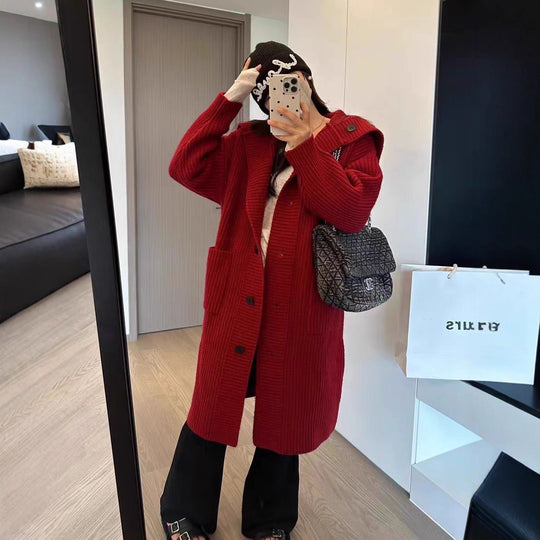 Damen Grobstrickjacke mit voluminösem Schnitt und dekorativen Knöpfen Heidi-Mode