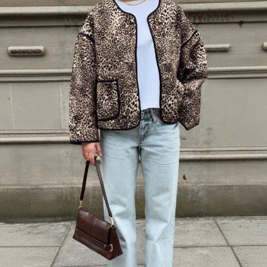 Damen Steppjacke mit Leoprint und praktischen Taschen Heidi-Mode