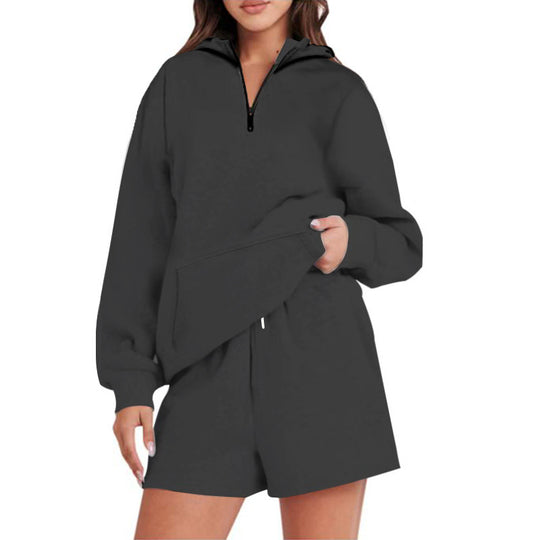 Damen lässiger Hoodie mit kurzem Schnitt und praktischen Taschen Heidi-Mode