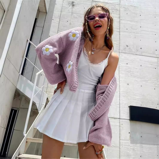 Damen Strickjacke mit floralen Applikationen Heidi-Mode