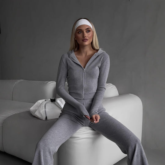 Damen moderner Zip-Hoodie mit passender Jogginghose Heidi-Mode