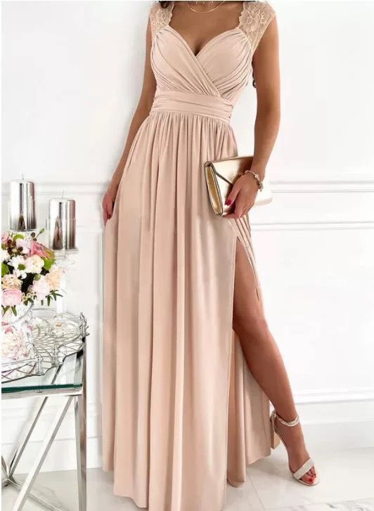 Heidi-Mode | Damen Abendkleid mit elegantem V-Ausschnitt und Rüschendetails