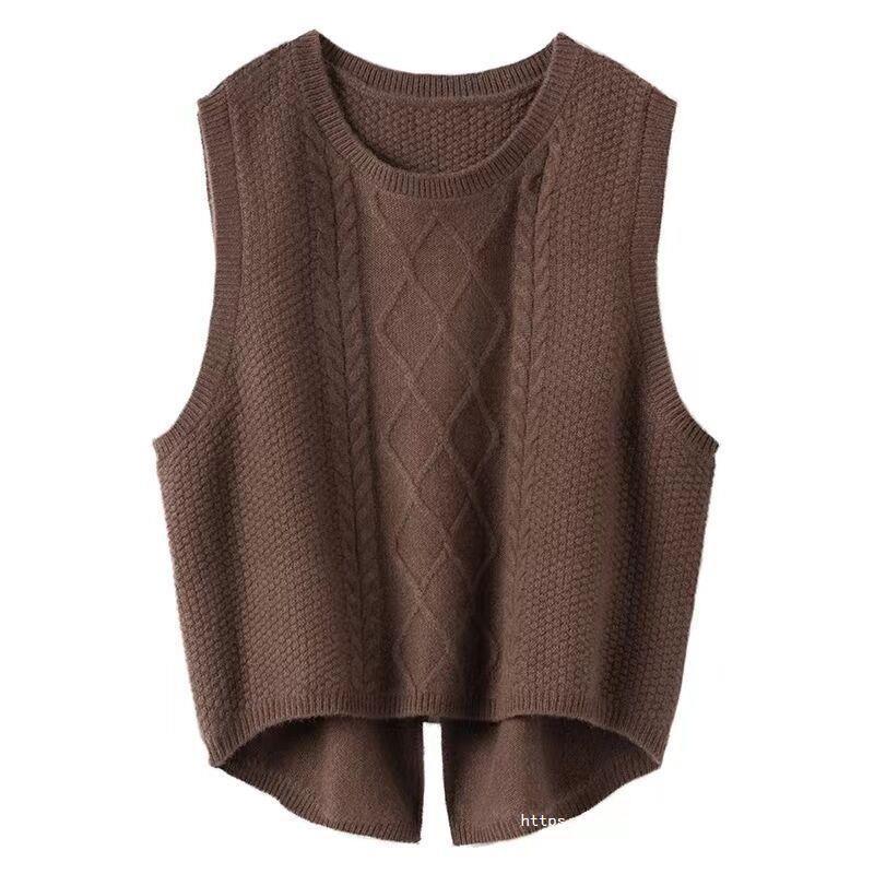 Damen Ärmellose Strickweste mit Zopfmuster und modernen Details Heidi-Mode