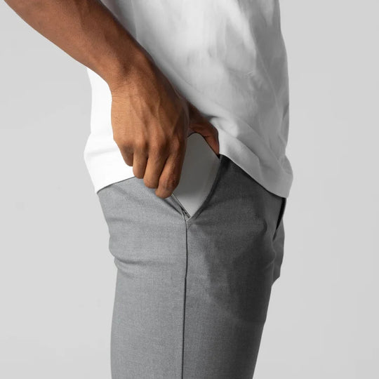 Herren Chinohose mit slim fit Schnitt und elastischem Bund Heidi-Mode