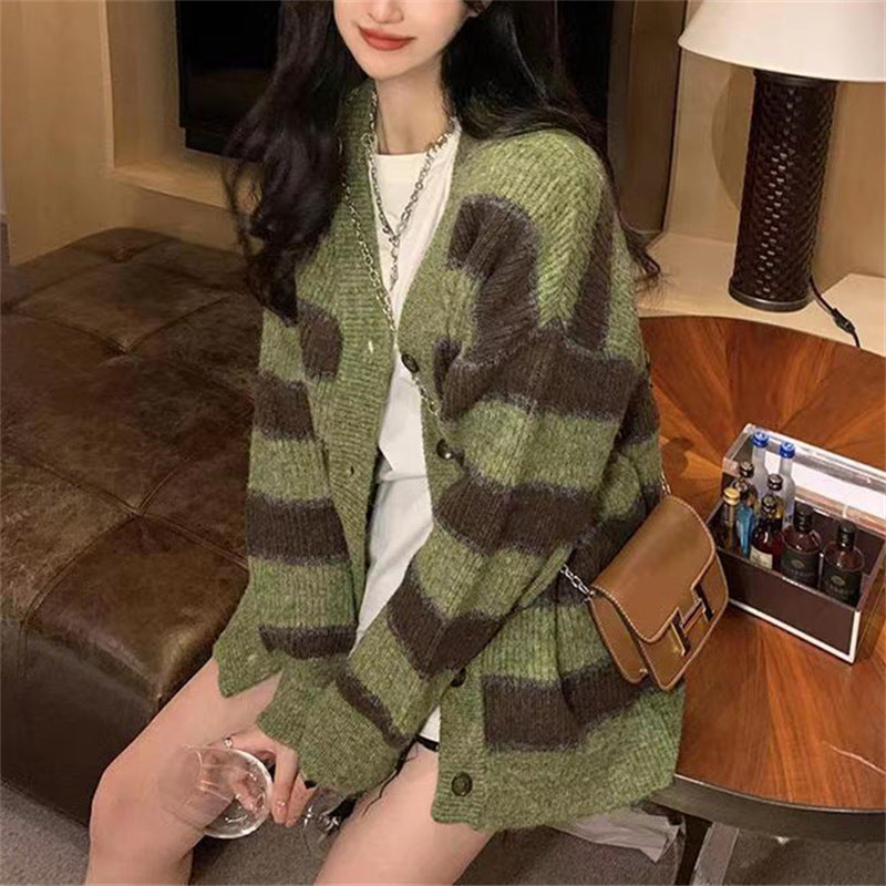 Damen Grobstrickjacke mit modischem Streifenmuster und lässigem Schnitt Heidi-Mode