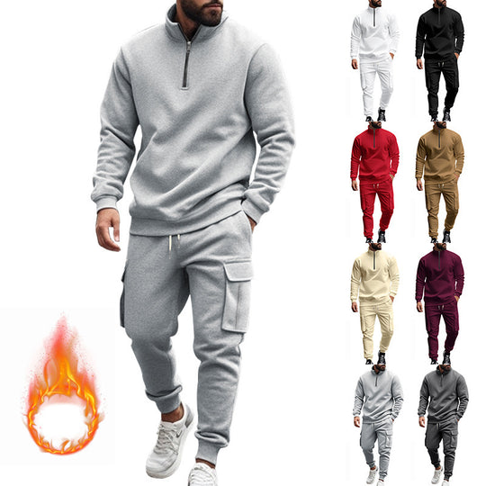 Herren sportlicher Sweatanzug mit höherem Kragen und praktischen Taschen Heidi-Mode