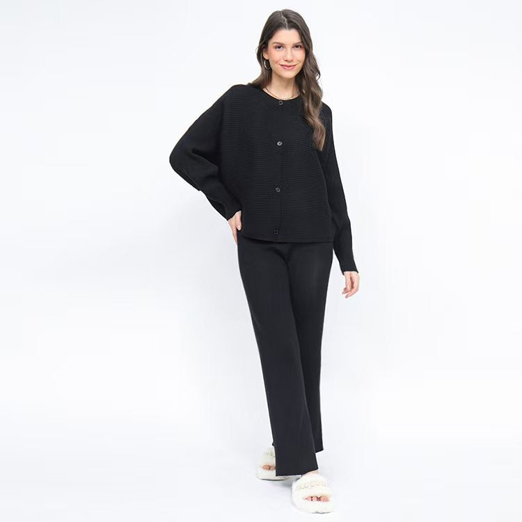 Damen hochwertiges Strick-Lounge-Set mit weiter Schnittführung und Knopfdetails Heidi-Mode