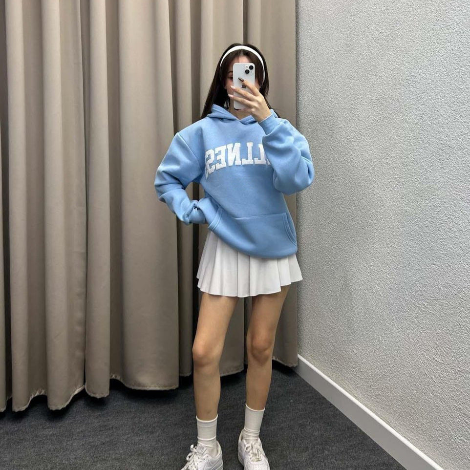 Damen Hoodie mit großem Logo und Kängurutasche Heidi-Mode