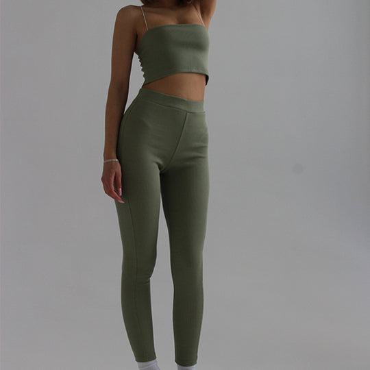 Damen Sportliches Ensemble aus elastischem Cropped Top und körpernahen Leggings Heidi-Mode
