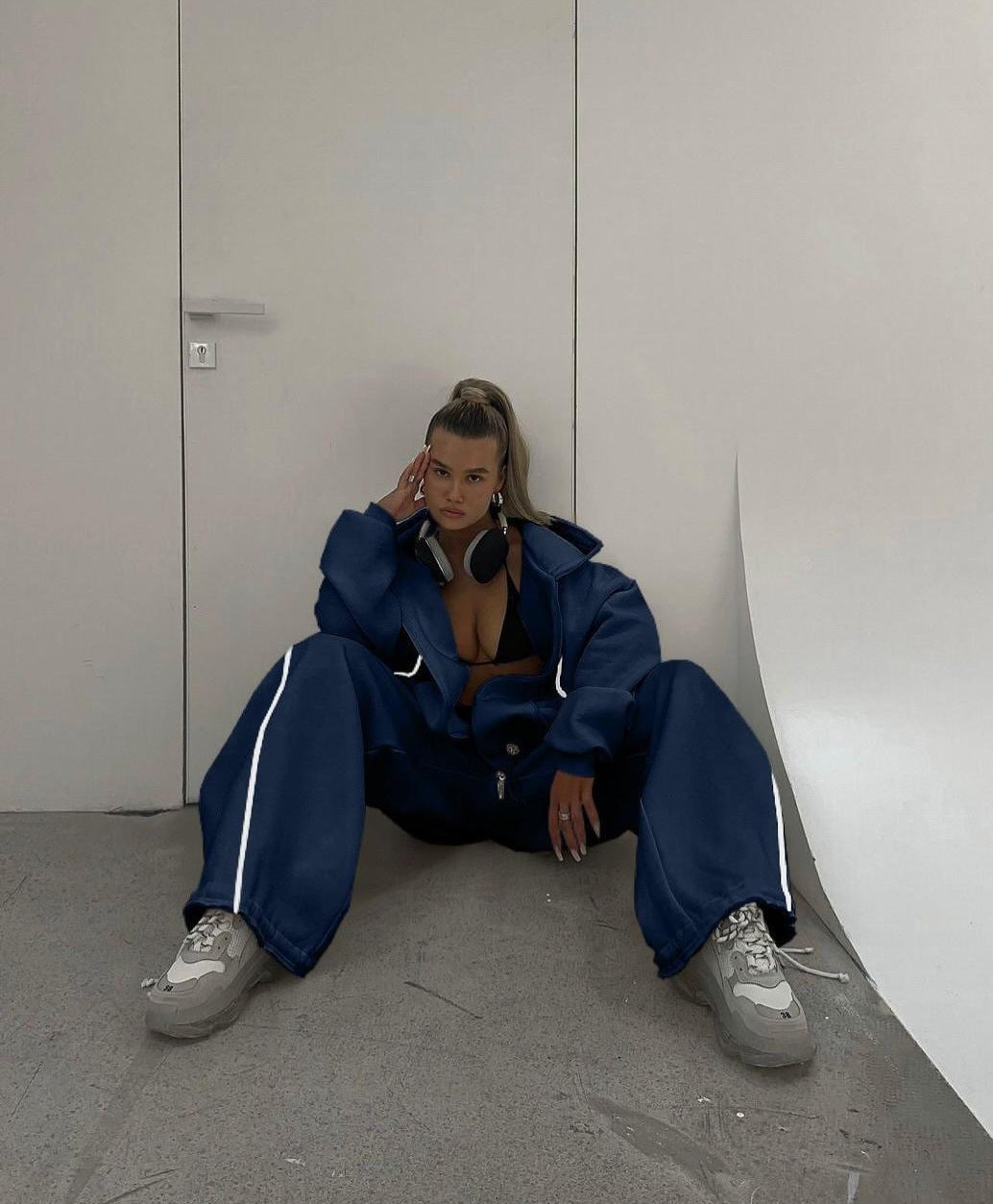 Damen lässiger Oversized Sportanzug mit reflektierenden Details Heidi-Mode