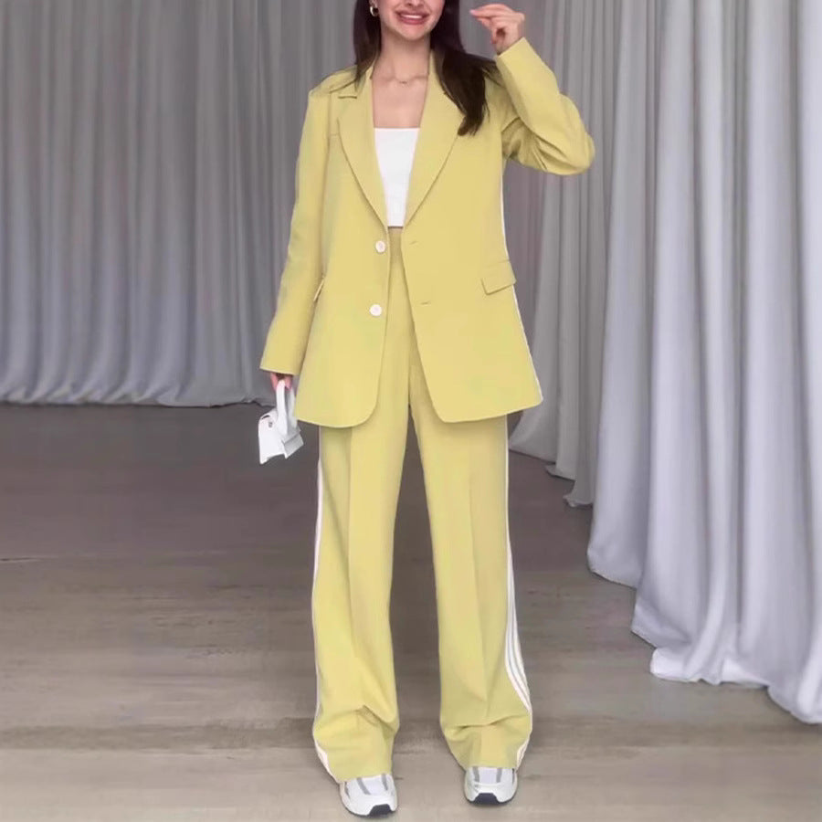 Damen Modisches Blazer-Hosen-Set mit kontrastierenden Streifen Heidi-Mode