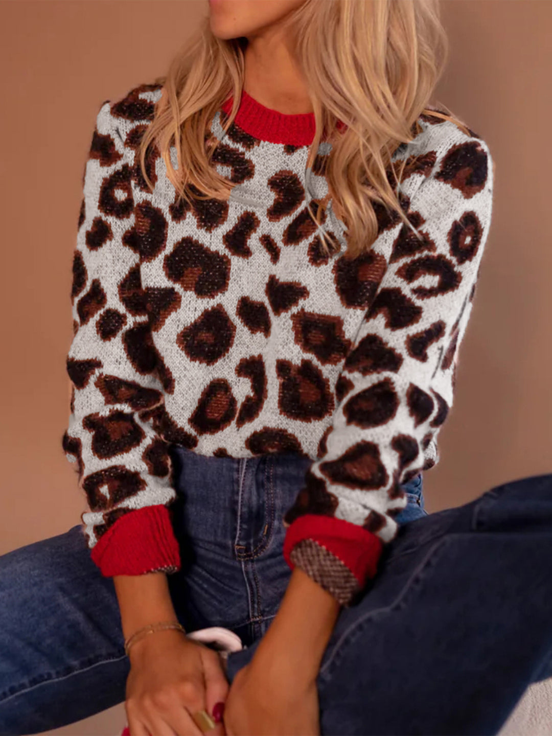 Damen modischer Pullover mit Leopardenmuster und kontrastierenden Bündchen Heidi-Mode