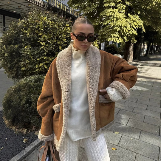 Damen kuschelige Blazerjacke im Teddy-Look mit praktischem Taschen Heidi-Mode