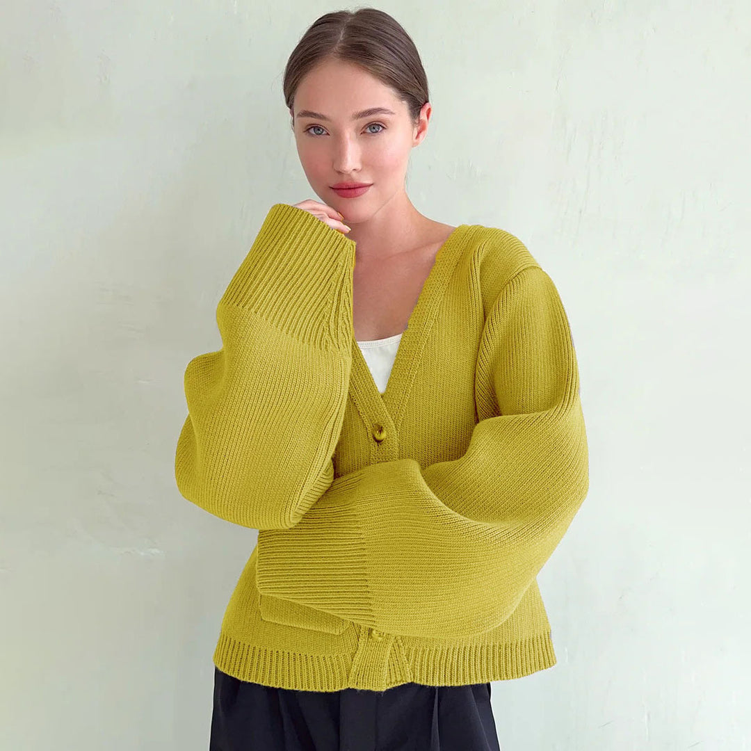 Damen Strickjacke mit weiten Ärmeln und praktischen Taschen Heidi-Mode