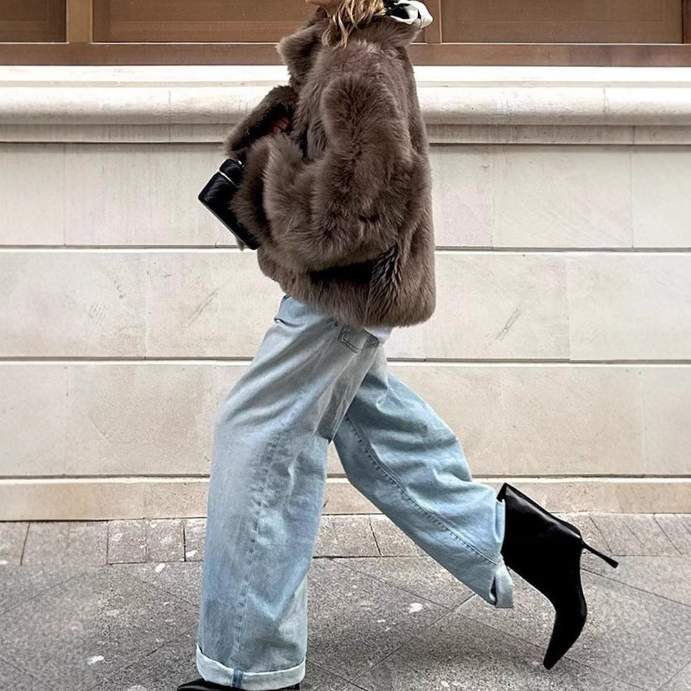 Damen Kunstfelljacke mit hochschließendem Kragen und luxuriösem Design Heidi-Mode