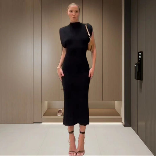 Damen Figurbetontes Maxikleid mit asymmetrischem Design und elegantem Halsschmuck Heidi-Mode