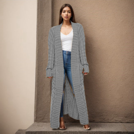 Damen Langer Strickcardigan mit raffiniertem Zopfdesign und praktischen Taschen Heidi-Mode