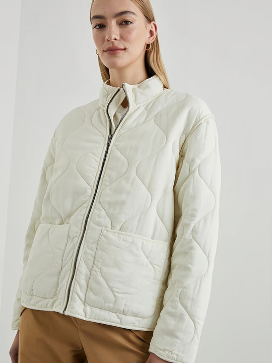 Damen gesteppte Oversized-Jacke mit hohem Kragen und elastischem Bund Heidi-Mode