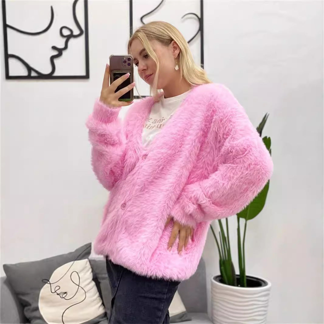 Damen gemütlicher Strickcardigan mit weichem Flauschmaterial und modischem Knopfdetail Heidi-Mode