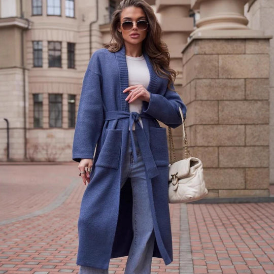 Damen Strickmantel mit Gürtel und praktischen Taschen Heidi-Mode