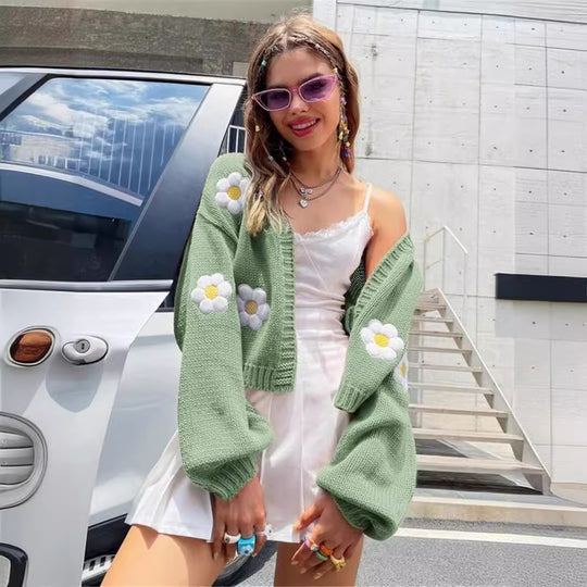 Damen Strickjacke mit floralen Applikationen Heidi-Mode