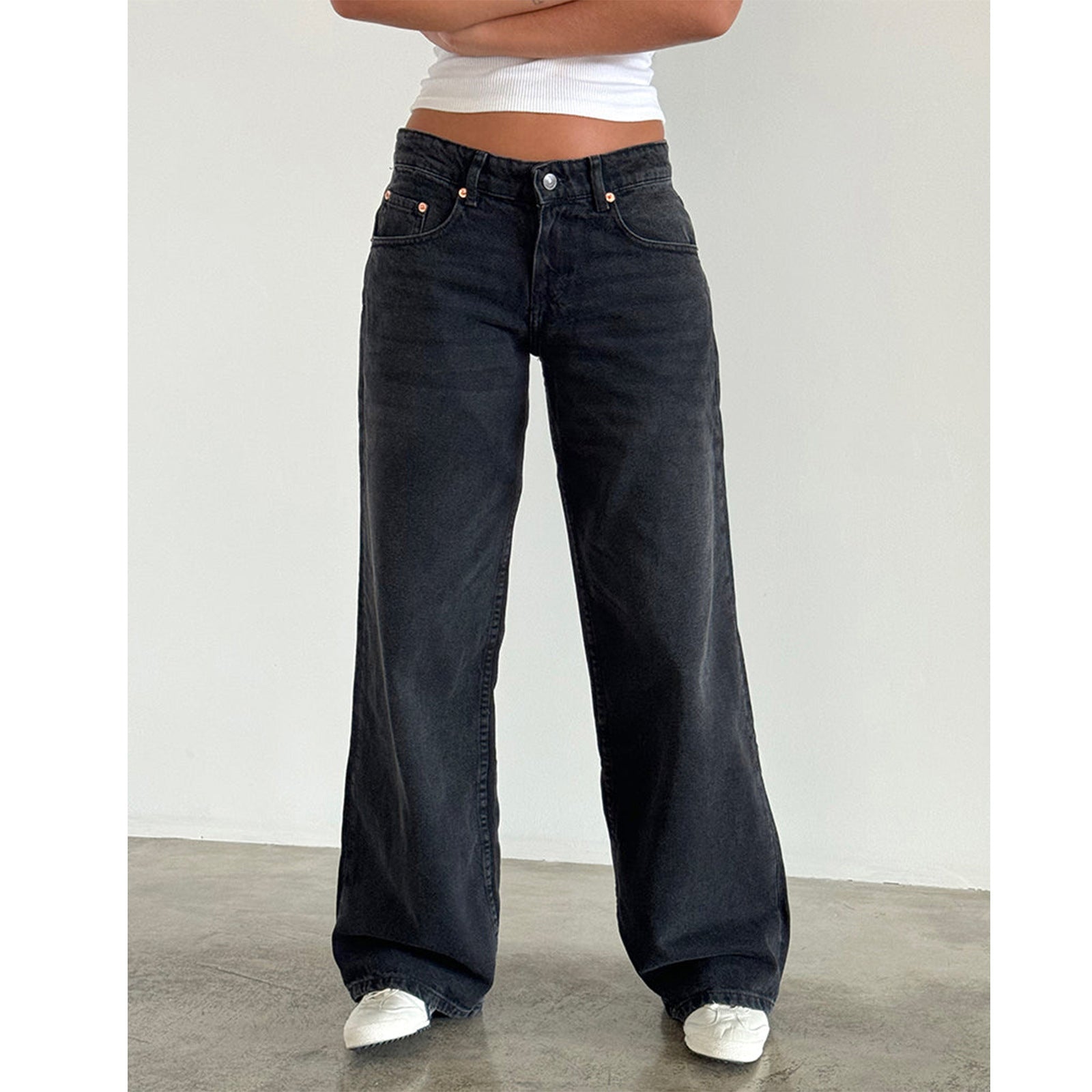 Damen gerade geschnittene Jeans mit niedriger Bundhöhe