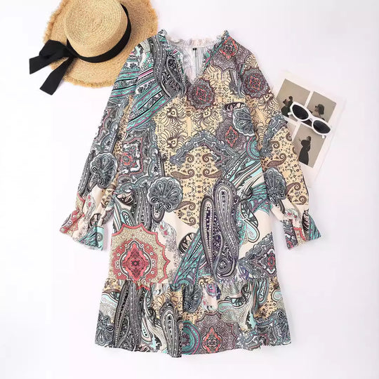 Damen Bohemian Kleid mit fließendem Schnitt und Paisley-Muster Heidi-Mode
