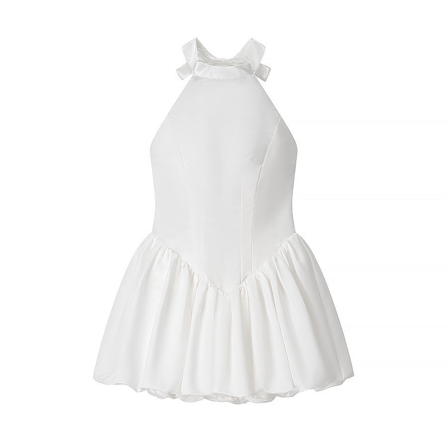 Damen Ballettkleid mit offenem Rücken und schwingendem Rock Heidi-Mode