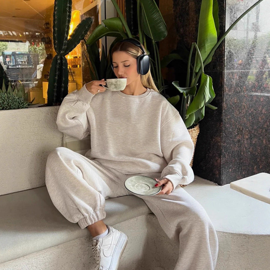 Damen bequemer Kuschel-Loungewear-Anzug mit elastischem Bund und weiten Hosen Heidi-Mode