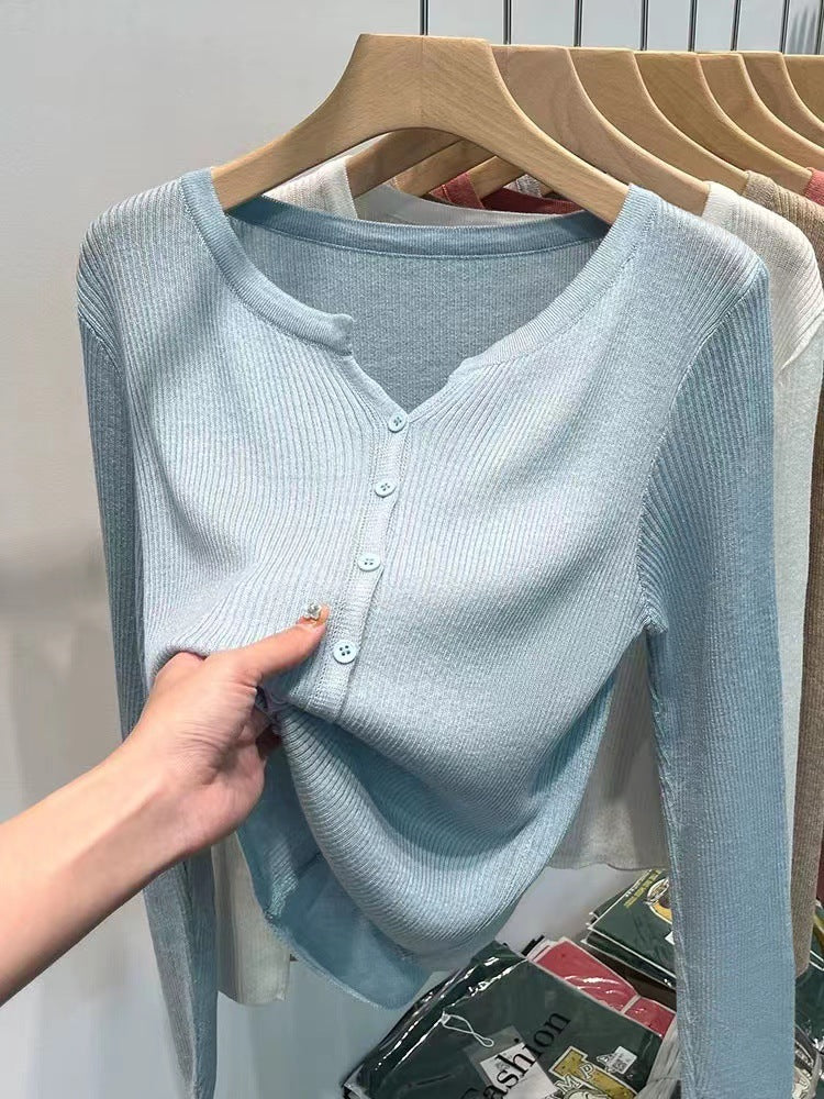 Damen figurbetonte Strickjacke mit elegantem Knopfverschluss und feiner Rippstruktur Heidi-Mode