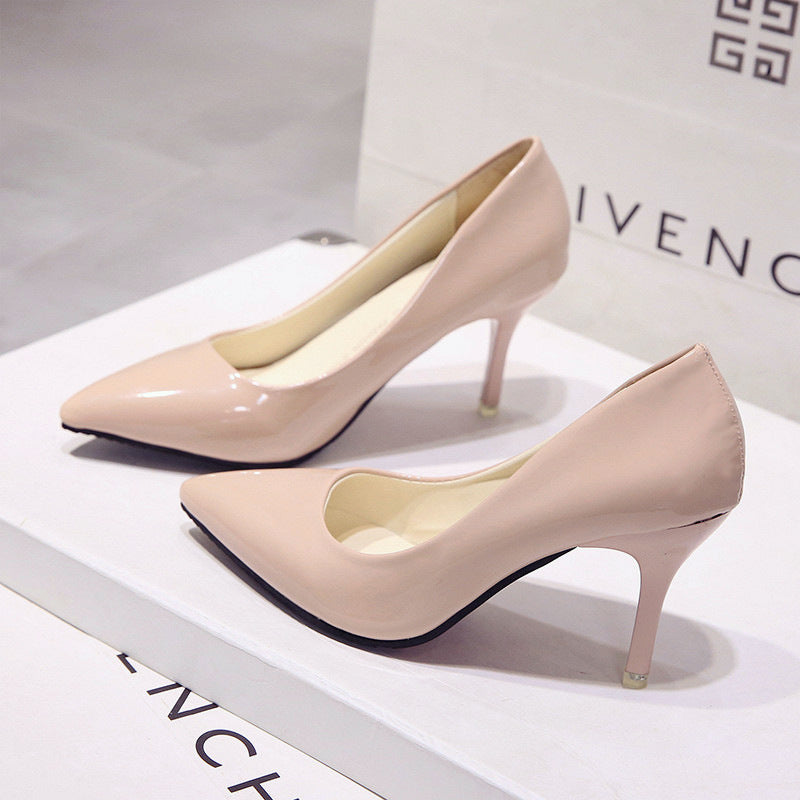 Damen Elegante Hochglanz-Pumps mit schmaler Silhouette und komfortablem Innenfutter Heidi-Mode