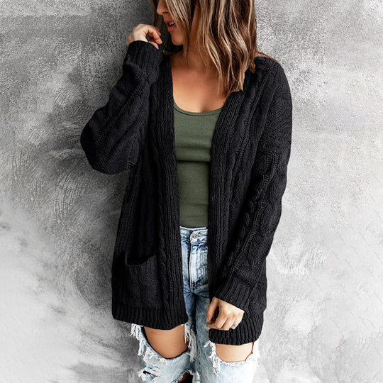 Damen Strickjacke mit modernem Zopfmuster und praktischen Taschen Heidi-Mode
