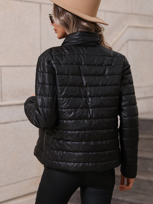 Damen gesteppte Übergangsjacke mit hochgeschlossenem Kragen und praktischen Taschen Heidi-Mode