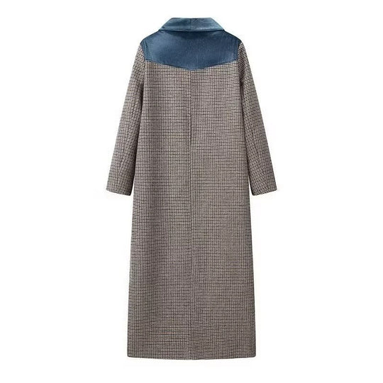 Damen eleganter langärmliger Mantel mit samtigen Akzenten Heidi-Mode