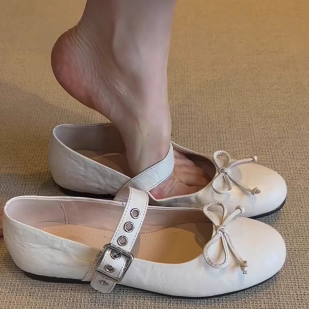 Damen Stylische Mary Jane Ballerinas mit Dekorativem Riemen und Schleifendetails Heidi-Mode