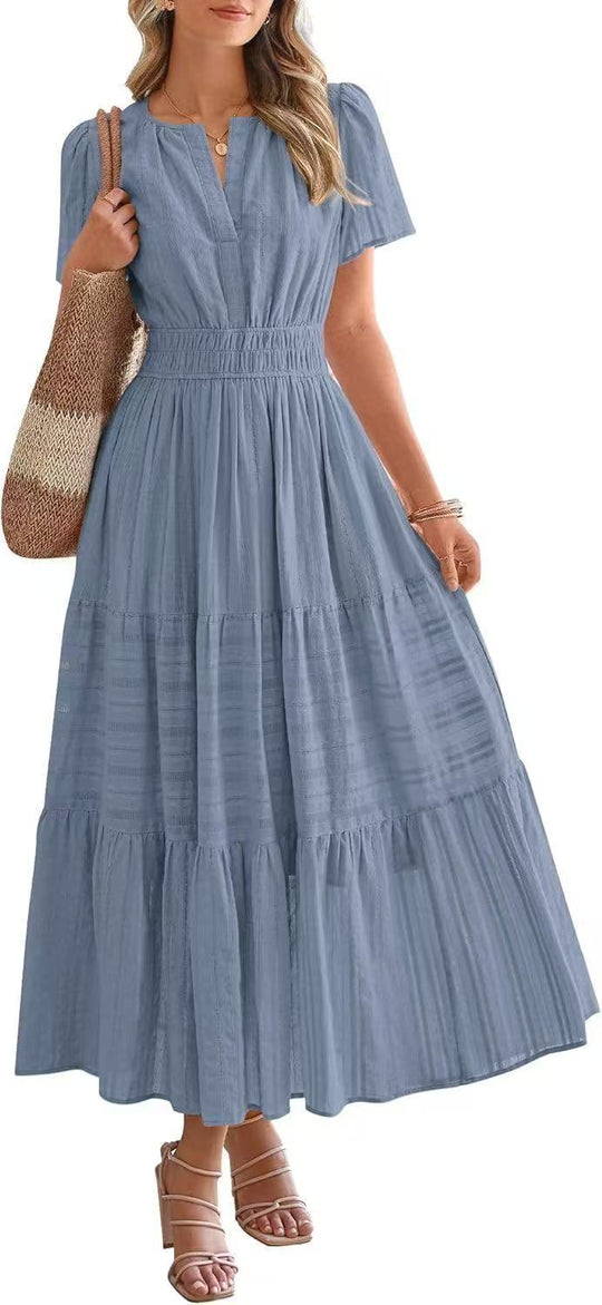 Damen Maxikleid mit modischem V-Ausschnitt und luftigen Rüschen Heidi-Mode