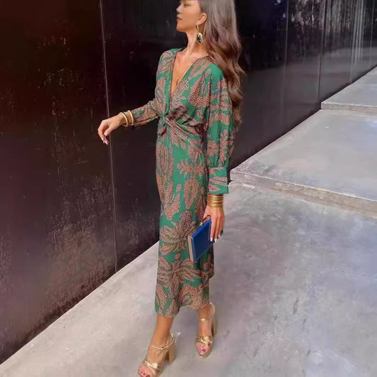 Damen Maxikleid mit elegantem Wickeldesign und floralem Muster Heidi-Mode