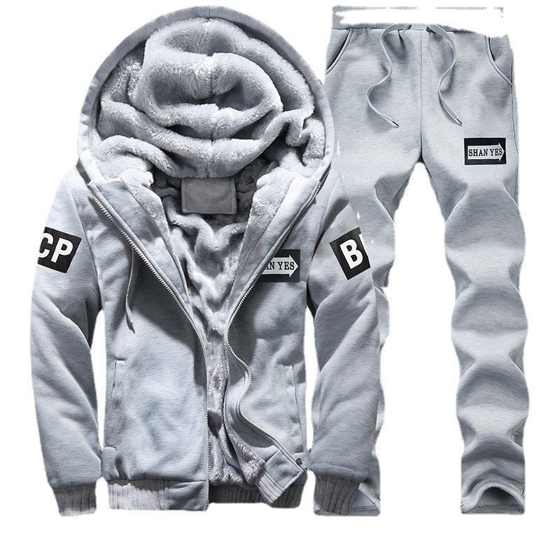 Herren Sportlicher Trainingsanzug mit wärmendem Innenfutter Heidi-Mode