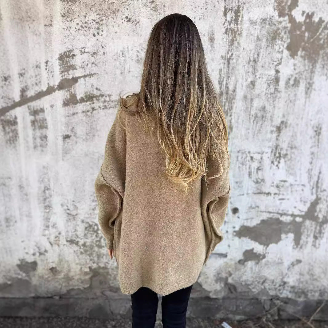 Damen kuschelige Strickjacke mit großen Taschen und Knopfdetails Heidi-Mode