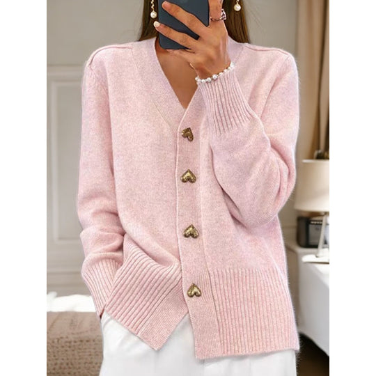 Damen kuschelige Strickjacke mit Herzknöpfen und V-Ausschnitt Heidi-Mode