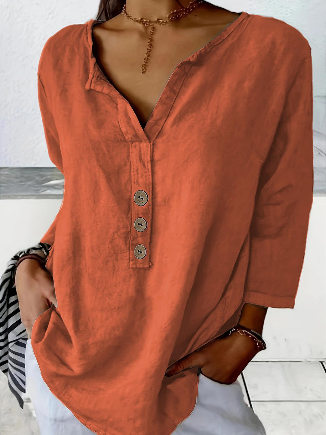 Damen Lässig geschnittenes Blusenshirt mit Knopfleiste Heidi-Mode