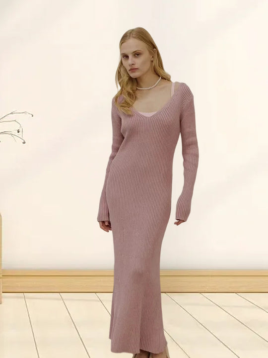 Damen Langarm-Strickkleid mit tiefem V-Ausschnitt und figurbetonter Silhouette Heidi-Mode