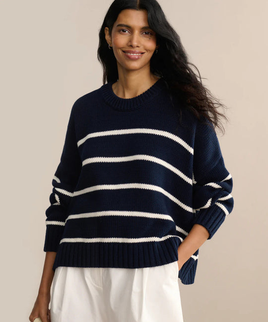 Damen gestrickter Pullover mit breitem Streifenmuster und lässigem Schnitt Heidi-Mode
