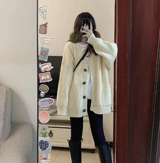 Damen Grobstrick Cardigan mit Taschen und tiefem V-Ausschnitt Heidi-Mode