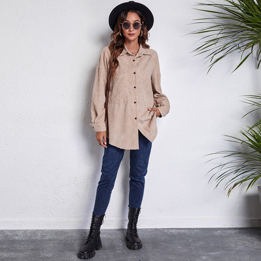 Damen Cord-Hemdbluse mit knöpfbarem Verschluss und leichtem Oversized-Schnitt Heidi-Mode
