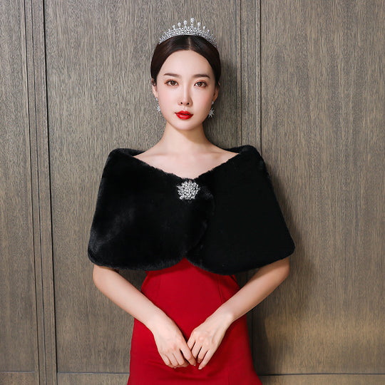 Damen eleganter und luxuriöser Umhang aus Kunstpelz Heidi-Mode