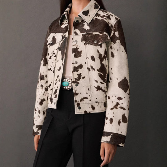 Damen modische Lammfelljacke mit auffälligem Tiermotiv Heidi-Mode
