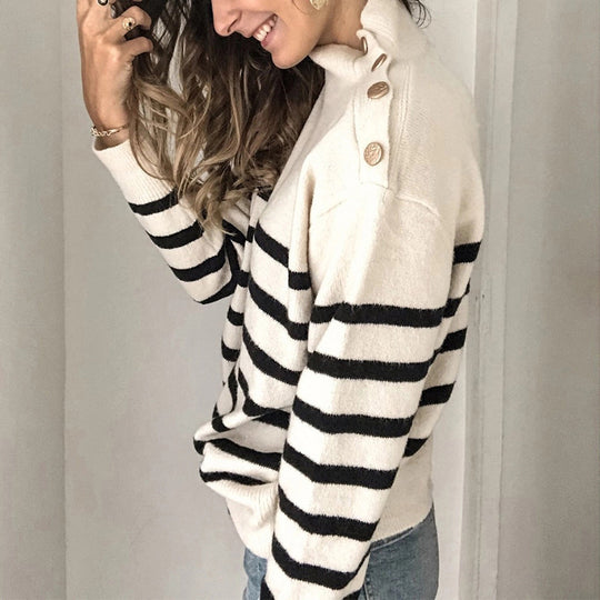 Damen gestreifter Pullover mit Stehkragen und Knopfdetails Heidi-Mode